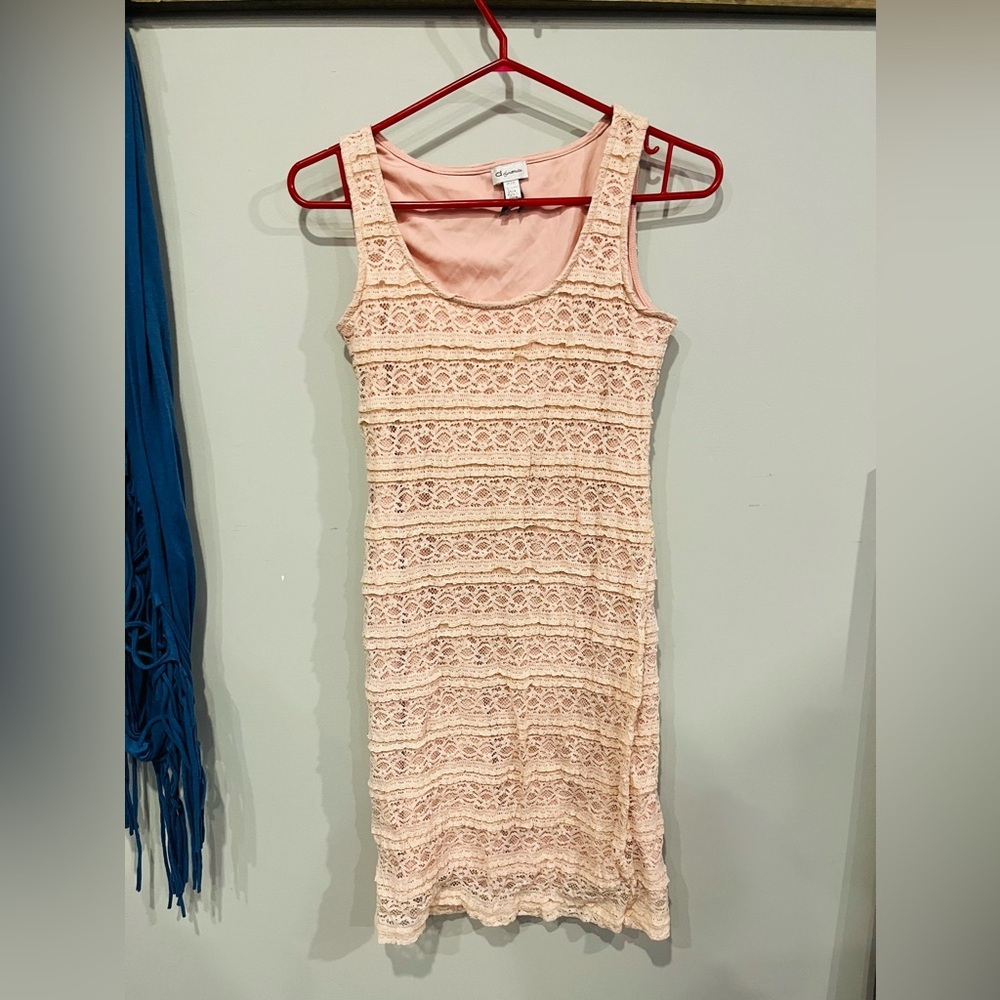Dynamite dress size medium